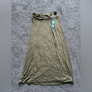 Gilli Khaki Strapless Maxi Dress